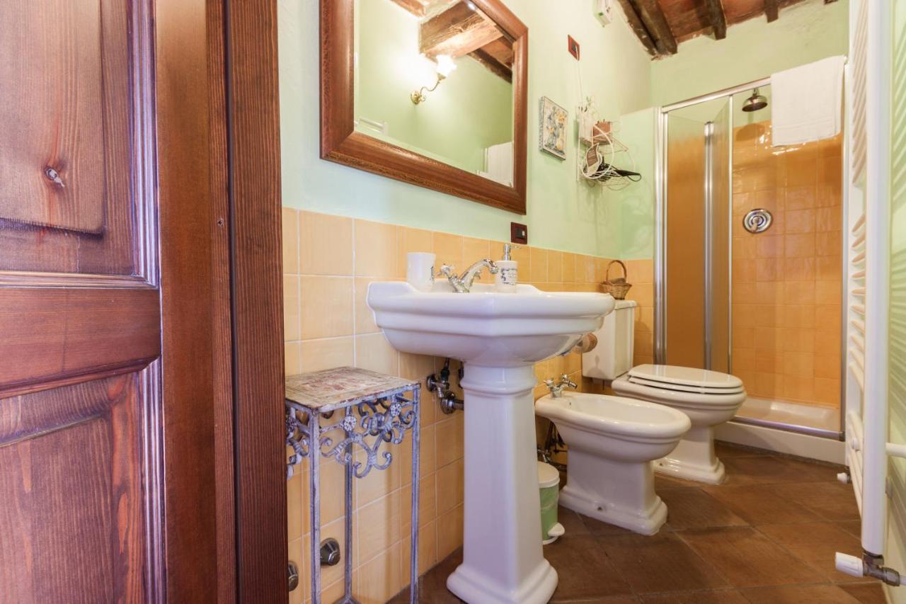 Borgo Tepolini Country House カステル・デル・ピアーノ エクステリア 写真