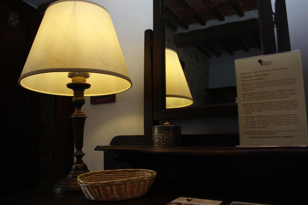 Borgo Tepolini Country House カステル・デル・ピアーノ 部屋 写真
