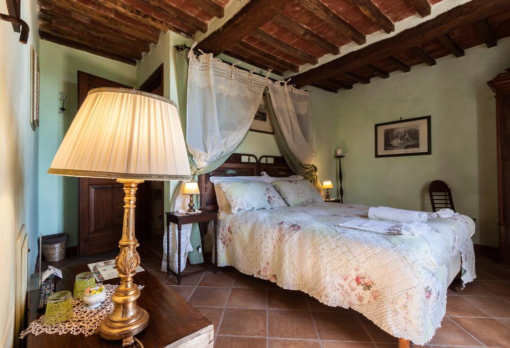 Borgo Tepolini Country House カステル・デル・ピアーノ エクステリア 写真