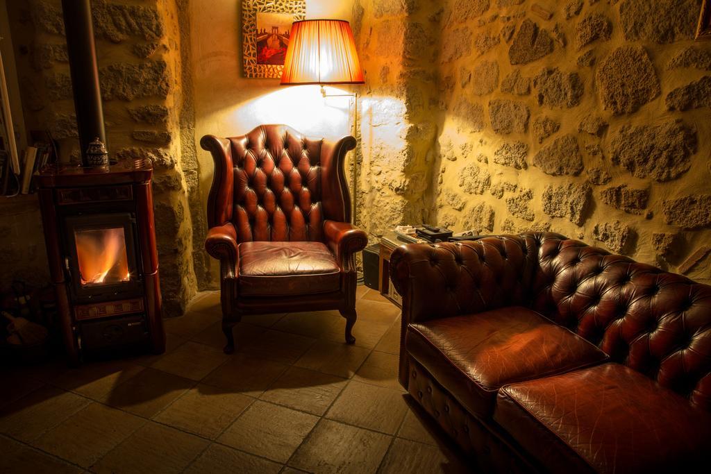 Borgo Tepolini Country House カステル・デル・ピアーノ エクステリア 写真